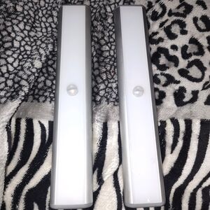 Sleek White and Gray LED Light Bars